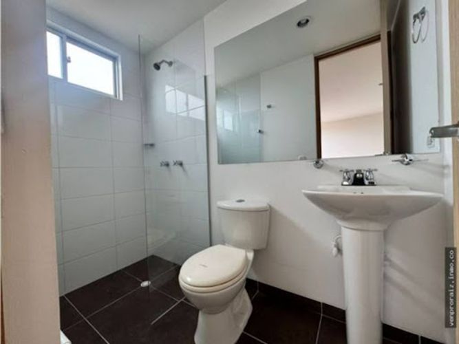Apartamento de 3 alcobas en arriendo en El Porvenir, Rionegro, 78 m² · foto 9 de 10
