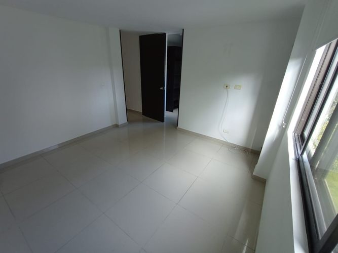 Casa de 3 alcobas en venta en El Mirador, Ibagué, 151 m² · foto 11 de 24