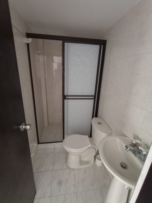Casa de 3 alcobas en venta en El Mirador, Ibagué, 151 m² · foto 24 de 24