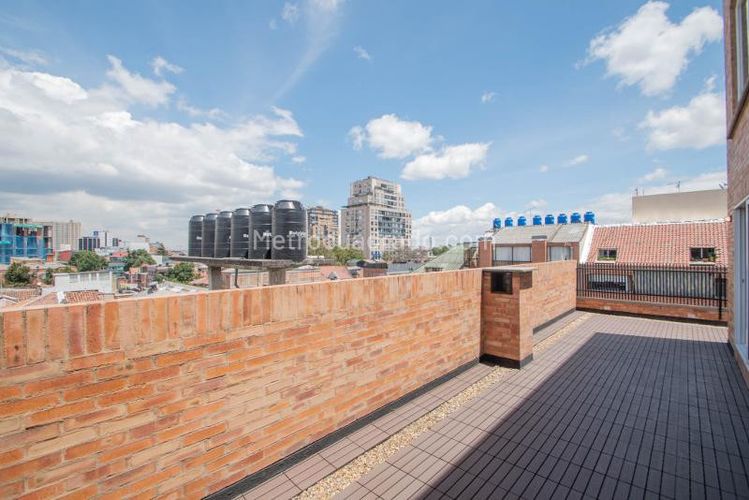 Apartamento de 1 alcoba en venta en Teusaquillo, Bogotá, 107 m² · foto 2 de 16