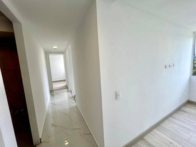 Apartamento de 3 alcobas en venta en Barro Blanco, Rionegro, 86 m² · foto 9 de 18