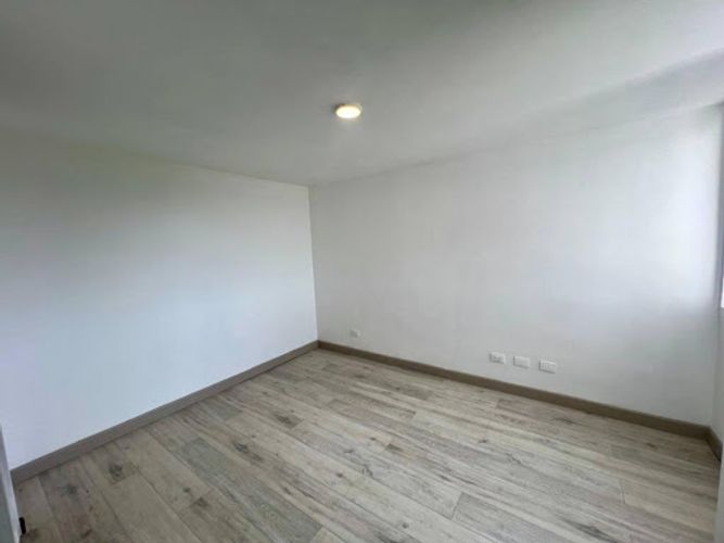 Apartamento de 3 alcobas en venta en Barro Blanco, Rionegro, 86 m² · foto 17 de 18