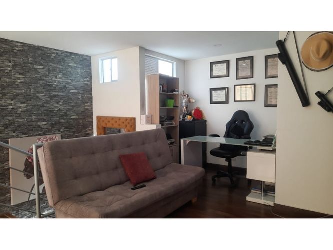 Apartamento de 3 alcobas en venta en La Estancia, Madrid, 110 m² · foto 6 de 24
