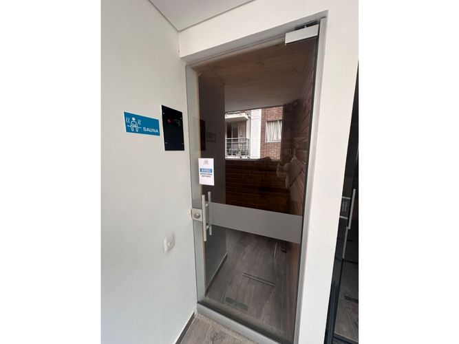 Apartamento de 3 alcobas en venta en La Estancia, Madrid, 110 m² · foto 14 de 24