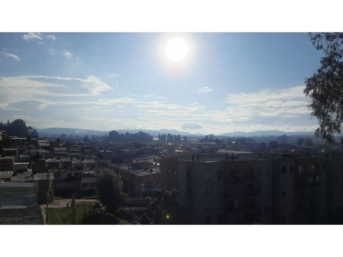 Apartamento de 3 alcobas en venta en La Estancia, Madrid, 110 m² · foto 17 de 24