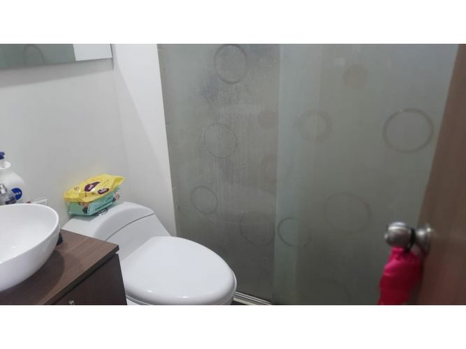 Apartamento de 3 alcobas en venta en La Estancia, Madrid, 110 m² · foto 18 de 24