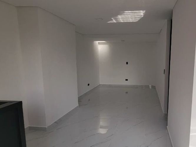 Casa de 3 alcobas en venta en Laureles, Medellín, 147 m² · foto 7 de 18