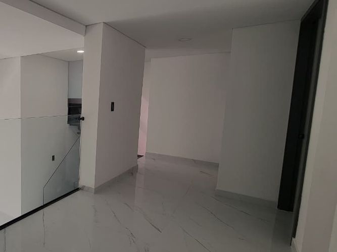 Casa de 3 alcobas en venta en Laureles, Medellín, 147 m² · foto 6 de 18