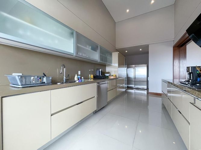 Apartamento de 5 alcobas en venta en Santa Barbara, Bogotá, 465 m² · foto 14 de 24