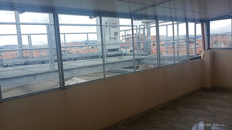 Local en arriendo en Los Angeles, Madrid, 280 m² · foto 4 de 24