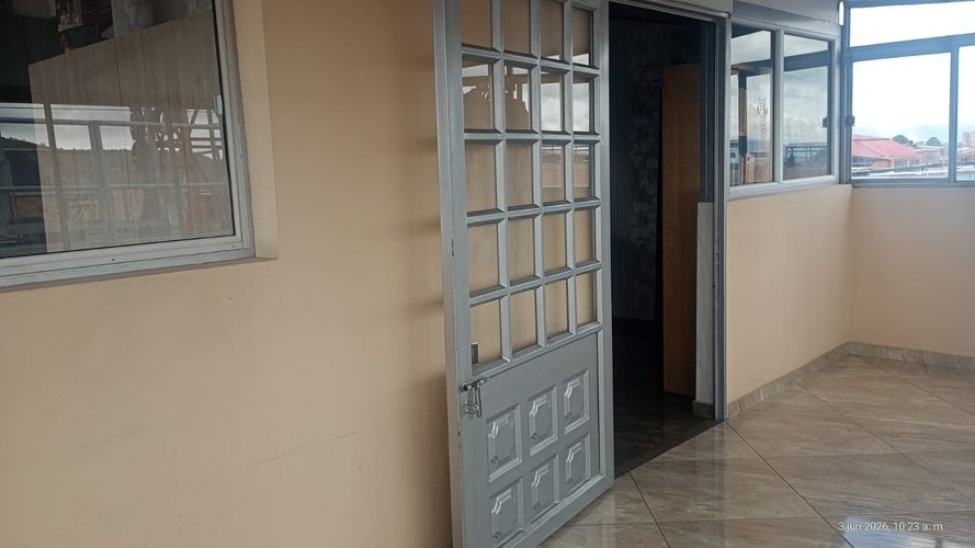Local en arriendo en Los Angeles, Madrid, 280 m² · foto 5 de 24