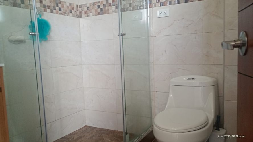 Local en arriendo en Los Angeles, Madrid, 280 m² · foto 23 de 24