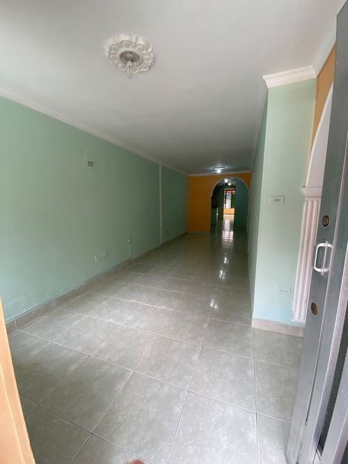 Casa de 5 alcobas en venta en El Dorado, Envigado, 122 m² · foto 18 de 24