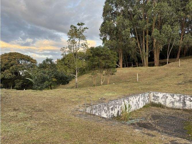 Lote en venta en Lomitas, La Ceja, 200 m² · foto 10 de 15
