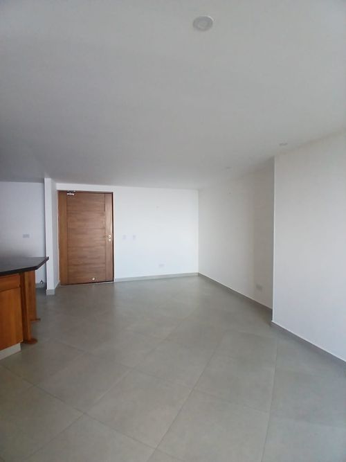 Apartamento de 3 alcobas en arriendo en Caminos De La Romeria, Sabaneta, 115 m² · foto 4 de 19