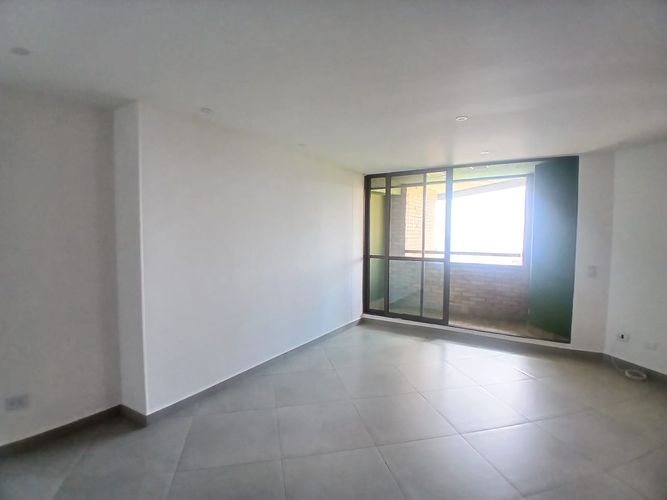 Apartamento de 3 alcobas en arriendo en Caminos De La Romeria, Sabaneta, 115 m² · foto 15 de 19