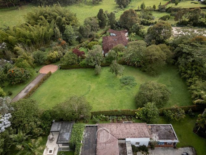Lote en venta en El Porvenir, Rionegro, 2456 m² · foto 11 de 12