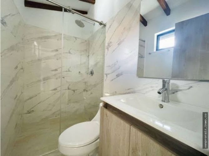 Casa de 4 alcobas en venta en El Porvenir, Rionegro, 220 m² · foto 20 de 24