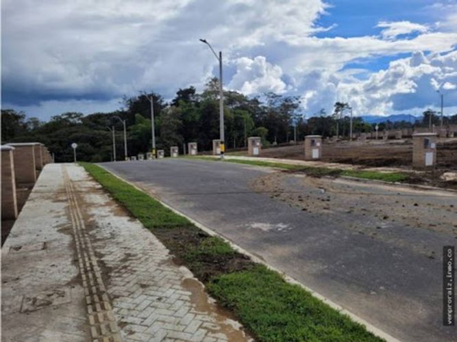 Lote en venta en El Porvenir, Rionegro, 98 m² · foto 3 de 21