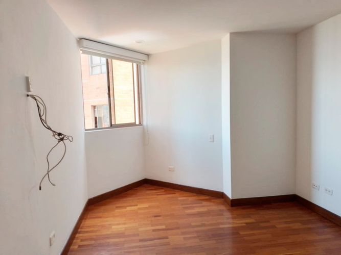 Apartamento de 3 alcobas en arriendo en El Poblado, Medellín, 110 m² · foto 13 de 19