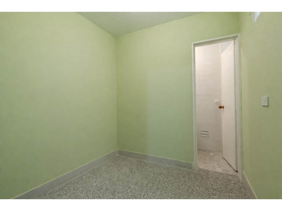 Apartamento en venta en La America, Medellín · foto 15 de 24