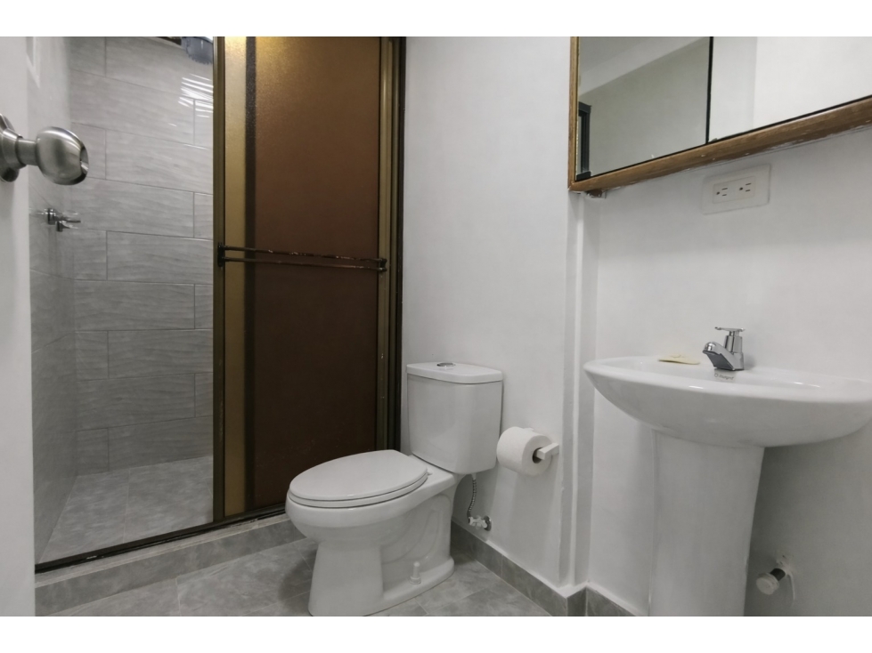 Apartamento en venta en La America, Medellín · foto 18 de 24
