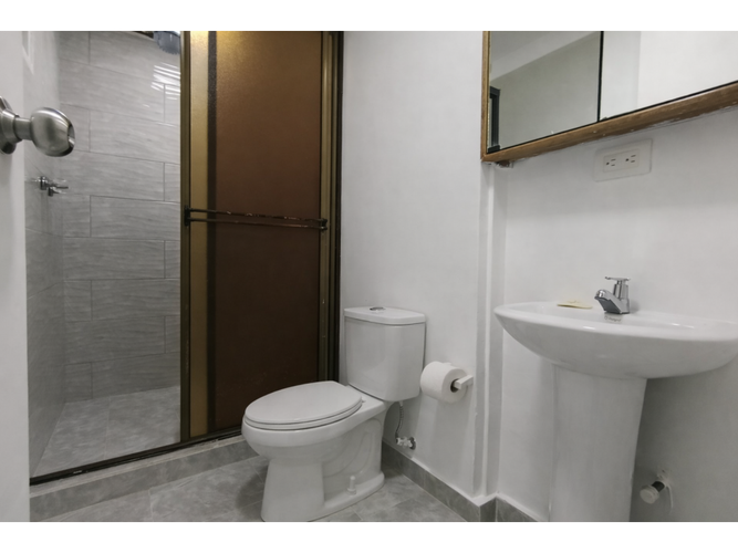 Apartamento en venta en La America, Medellín · foto 19 de 24