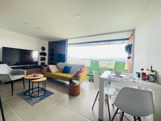 Apartamento de 3 alcobas en venta en El Porvenir, Rionegro, 74 m² · foto 3 de 19