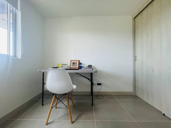 Apartamento de 3 alcobas en venta en El Porvenir, Rionegro, 74 m² · foto 10 de 19