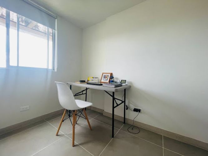 Apartamento de 3 alcobas en venta en El Porvenir, Rionegro, 74 m² · foto 11 de 19