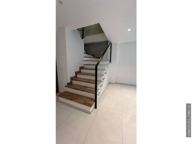 Casa de 5 alcobas en venta en El Porvenir, Rionegro, 235 m² · foto 6 de 18