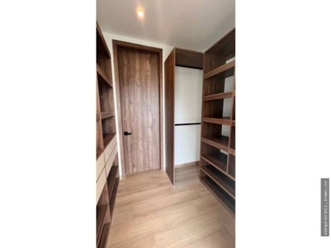 Casa de 5 alcobas en venta en El Porvenir, Rionegro, 235 m² · foto 11 de 18