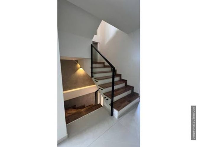 Casa de 5 alcobas en venta en El Porvenir, Rionegro, 235 m² · foto 12 de 18