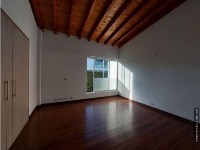 Casa de 4 alcobas en venta en El Porvenir, Rionegro, 350 m² · foto 21 de 24
