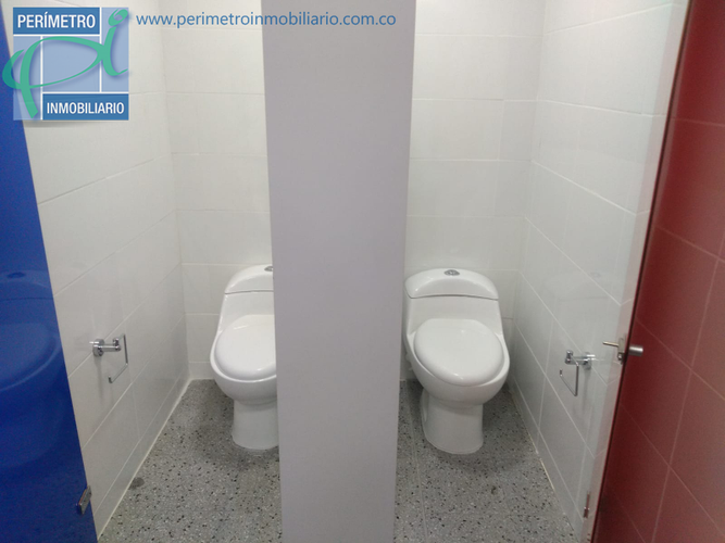 Oficina en arriendo en Guayabal, Medellín, 202 m² · foto 12 de 17