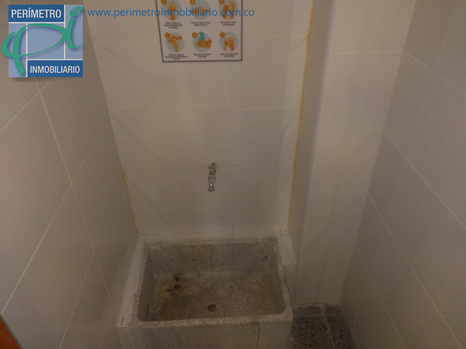 Oficina en arriendo en Guayabal, Medellín, 202 m² · foto 16 de 17