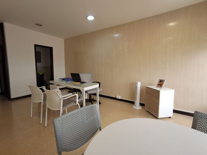 Oficina en arriendo en Sector Plaza De Bolivar, Pereira, 25 m² · foto 4 de 8