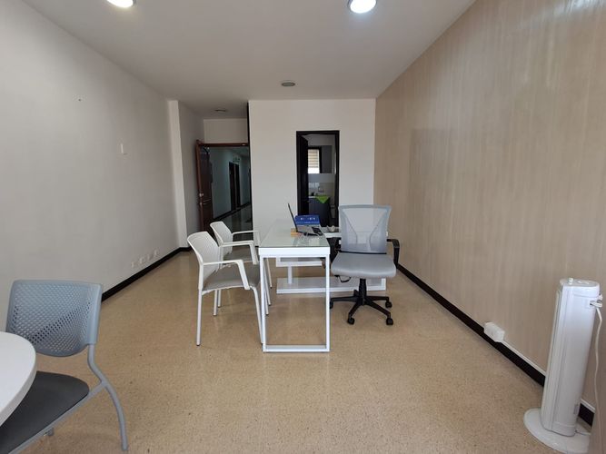 Oficina en arriendo en Sector Plaza De Bolivar, Pereira, 25 m² · foto 5 de 8