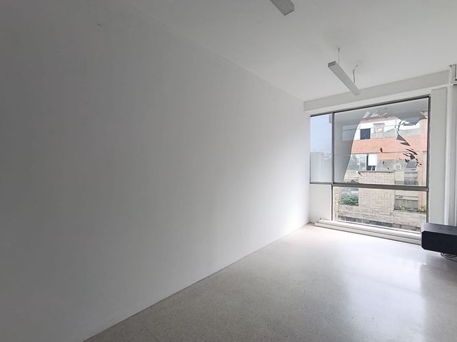 Bodega en arriendo en Cristo Rey, Medellín, 220 m² · foto 12 de 20