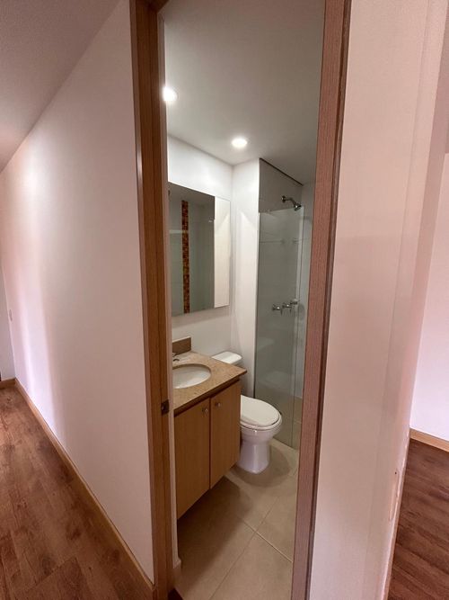 Apartamento de 3 alcobas en venta en Los Arias, Sabaneta, 75 m² · foto 11 de 12