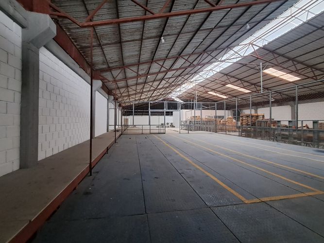 Bodega en arriendo en Santana, Dosquebradas, 526 m² · foto 7 de 8