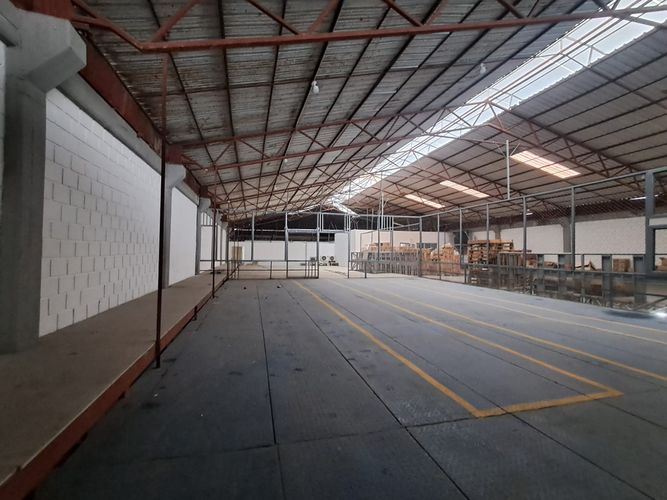 Bodega en arriendo en Santana, Dosquebradas, 526 m² · foto 8 de 8