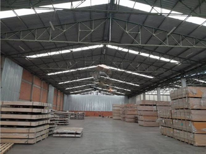 Bodega en arriendo en San Pedro, Madrid, 3751 m² · foto 8 de 12