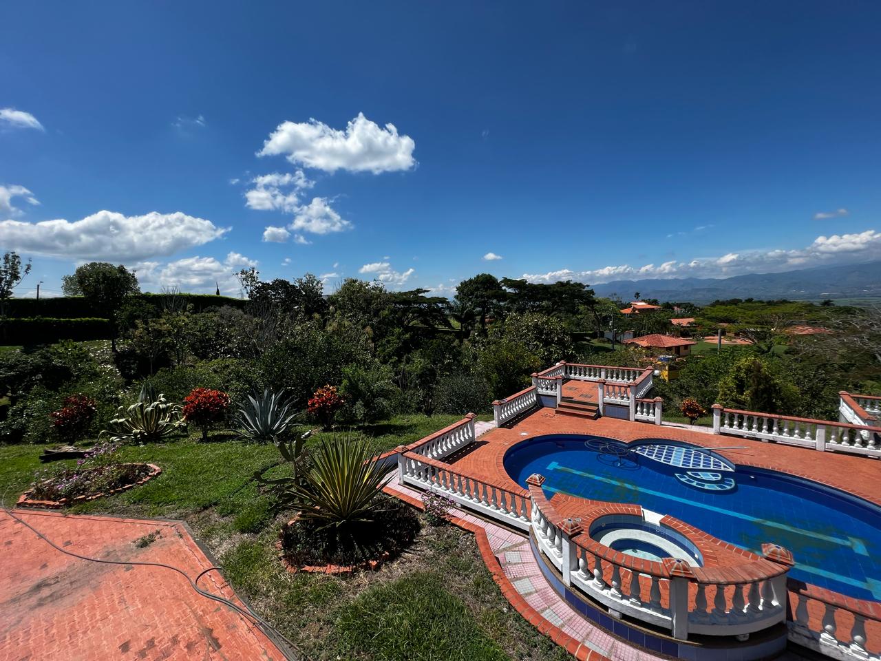 Casa en venta en Puerto Caldas, Pereira · foto 2 de 15