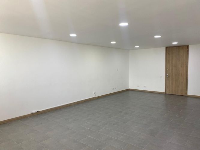 Oficina en venta en El Poblado, Medellín, 53 m² · foto 11 de 20