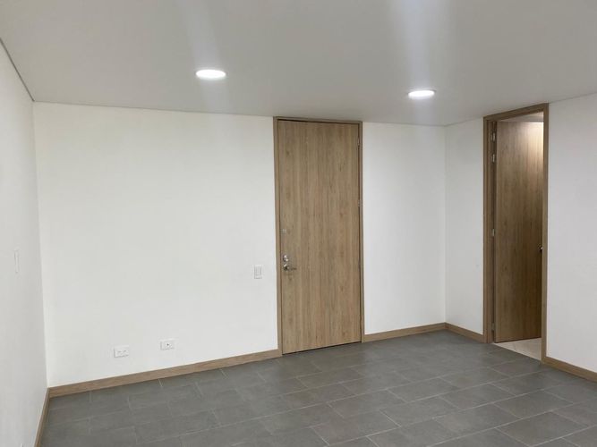 Oficina en venta en El Poblado, Medellín, 53 m² · foto 5 de 20