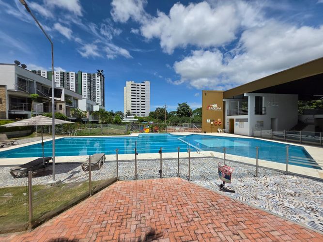 Casa de 4 alcobas en venta en Mirolindo, Ibagué, 202 m² · foto 14 de 24
