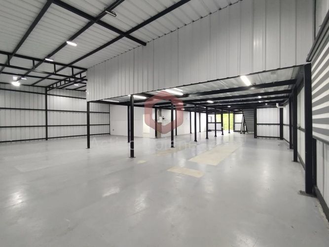 Bodega en arriendo en El Chingui, Envigado, 3700 m² · foto 5 de 24