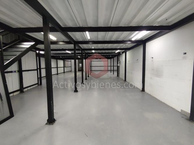 Bodega en arriendo en El Chingui, Envigado, 3700 m² · foto 6 de 24