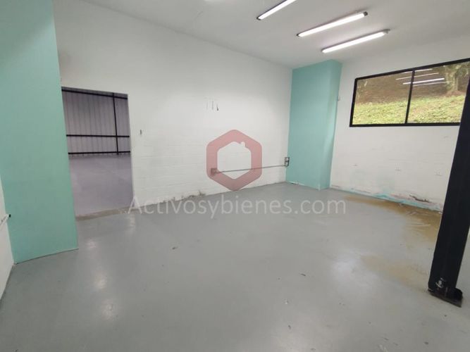 Bodega en arriendo en El Chingui, Envigado, 3700 m² · foto 13 de 24